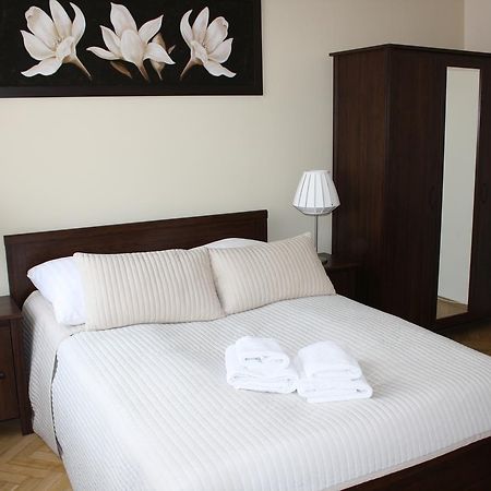 Place 4 You Apartments Krakow Dış mekan fotoğraf